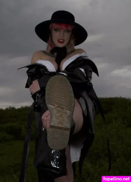 Miathearthoe OnlyFans Thumbnail #5jDRckRNFH