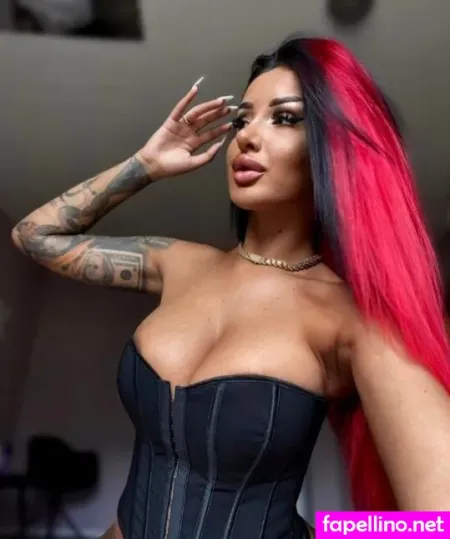 Miavoss OnlyFans Thumbnail #KPqIpCAo6L