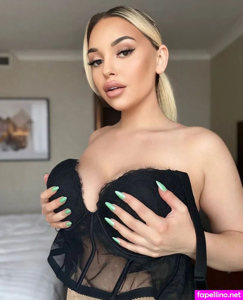 miawills1998, miawills98 Nude Leaked OnlyFans Photo #EYBlPXTbYZ