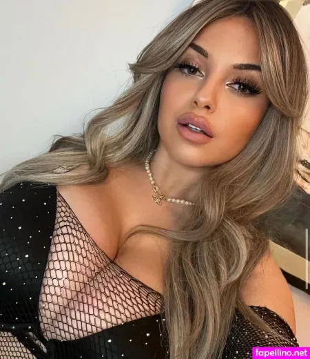 Miawills 98 OnlyFans Thumbnail #8tcOa6mhZh