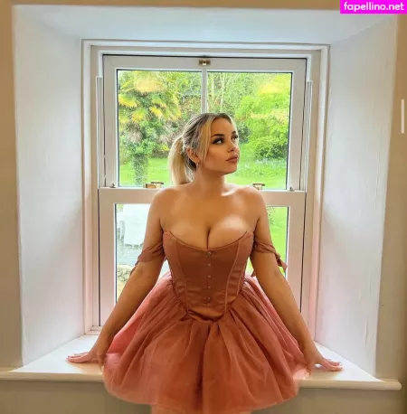 Miawills1998 OnlyFans Thumbnail #sFhW1Tbd6u