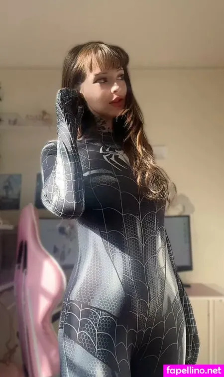 Miaxnolanfree OnlyFans Thumbnail #V8eeW3Vwxn