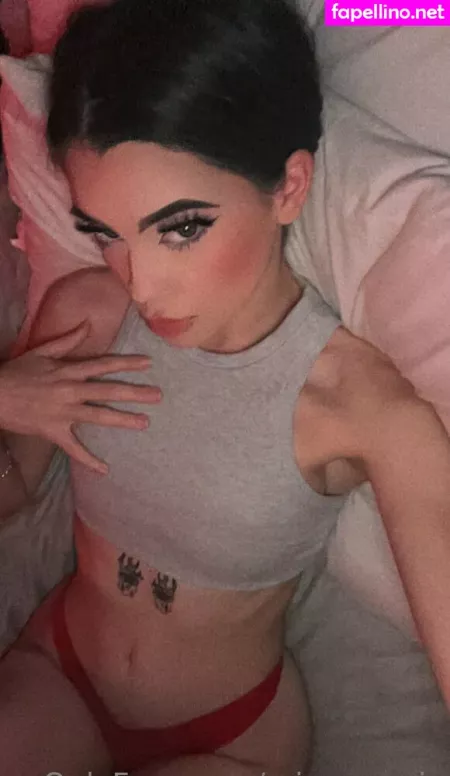 Miaxomarie OnlyFans Thumbnail #OTXFB70Bg4