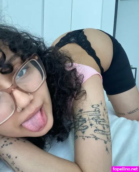 Miaxrain OnlyFans Thumbnail #5XwN1oh1cA