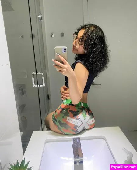 Miaxrain OnlyFans Thumbnail #ymFZmfnYR9