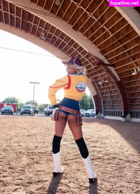 Mica Burton OnlyFans Thumbnail #2dSiTBOWn5