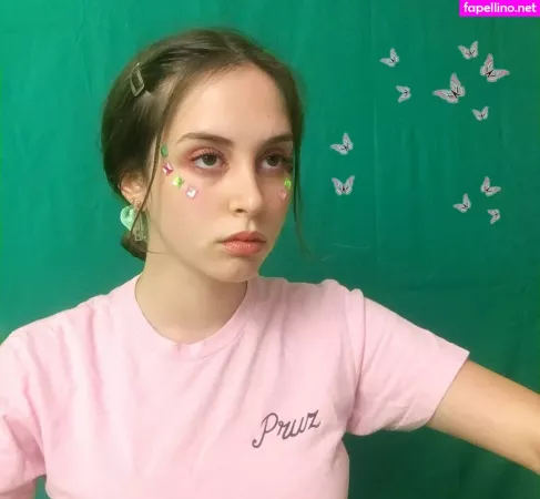 Mica Tenenbaum OnlyFans Thumbnail #y3KdvnS8u5