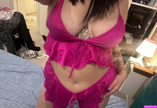 Micaela98 OnlyFans Thumbnail #XhwS9BMt57