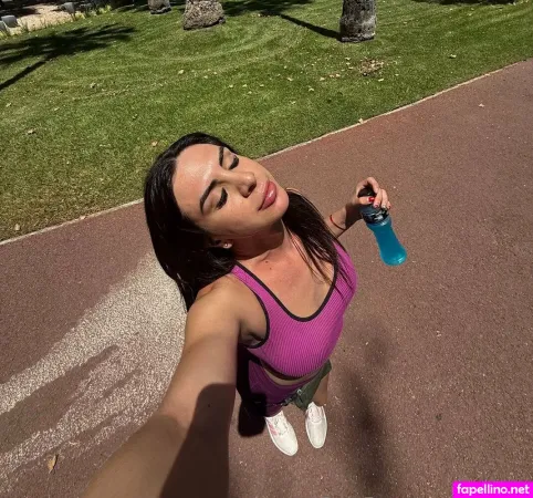 Micaelaa Xxx OnlyFans Thumbnail #oKlWZQ3EdJ