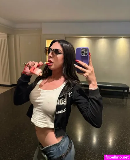 Micaelaa Xxx OnlyFans Thumbnail #wEqt4dd9Jj