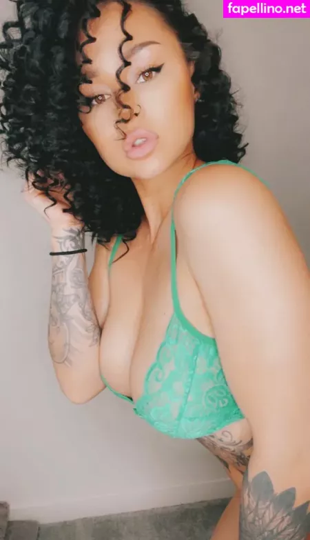 Micamartinez01 OnlyFans Thumbnail #sA5mxDNvHk