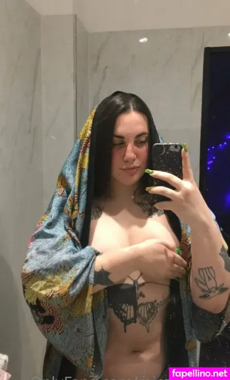 Micaminxxx OnlyFans Thumbnail #lb115XJx2y