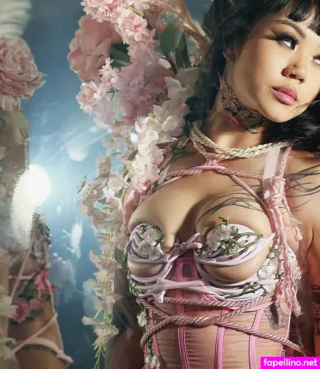 Micca Young OnlyFans Thumbnail #nj02dR424Y