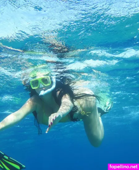 Micha Menassa Main Profile Photo