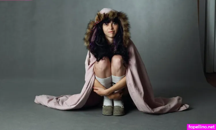 Michaela 1 OnlyFans Thumbnail #3u1NEa7xT1