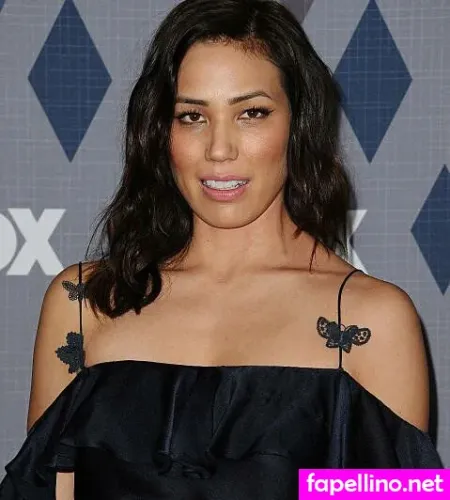 Michaela Conlin OnlyFans Thumbnail #LcW4JORjV3