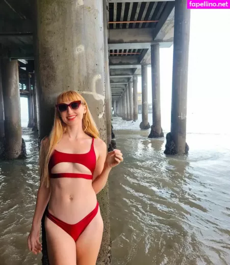 Michaela Green OnlyFans Thumbnail #6bWJjpkdW5