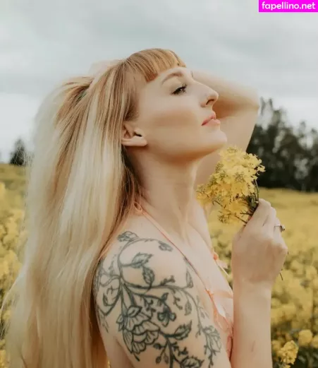 Michaela Green OnlyFans Thumbnail #rMm3VZLMWo