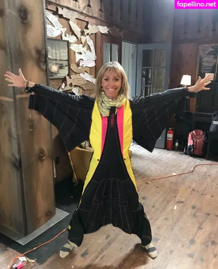 Michaela Strachan Swimming OnlyFans Thumbnail #LN23UBJvjB