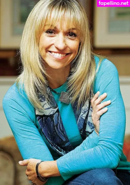 Michaela Strachan Swimming OnlyFans Thumbnail #NTw2iTYp8I