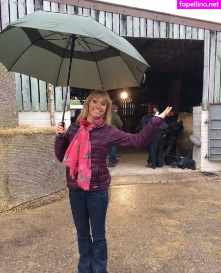 Michaela Strachan Swimming OnlyFans Thumbnail #aSCHk90MuV