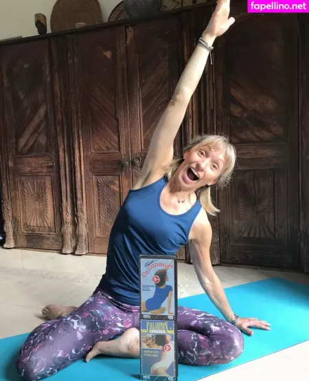 Michaela Strachan Swimming OnlyFans Thumbnail #pOpmjjuzPf