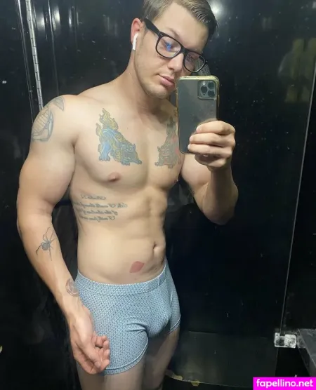 Michaelcass91 OnlyFans Thumbnail #2LBgujWlZY