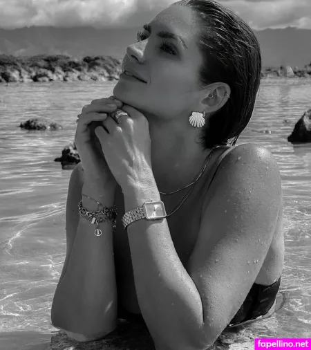 Michele De Roos OnlyFans Thumbnail #VKZZs0eef6