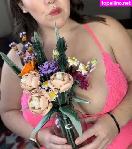 Michele Moon OnlyFans Thumbnail #Sg5ZD1au2V