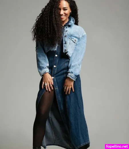 Michelle Ackerley OnlyFans Thumbnail #vY6pvGKfNo