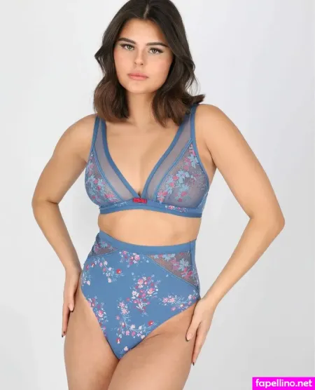 Michelle Algrabli OnlyFans Thumbnail #JQFZmLjsWy