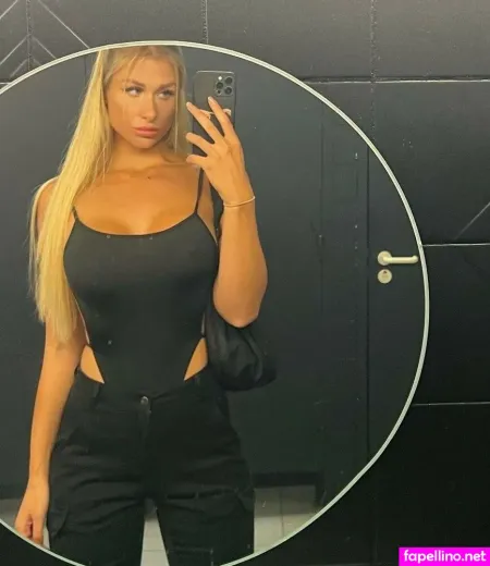 Michelle Christine OnlyFans Thumbnail #GIFblPYE9x