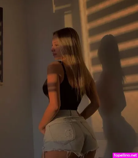 Michelle Constanza OnlyFans Thumbnail #IRbGtU2zDx