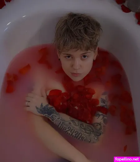 Michelle Cooper OnlyFans Thumbnail #GniQ0dqGzy