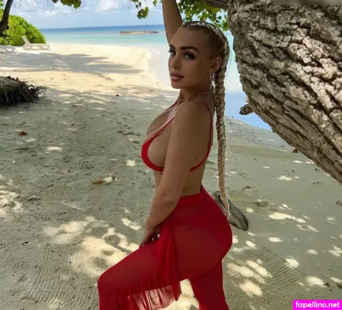 Michelle Daniaux OnlyFans Thumbnail #5KqskpGqdR
