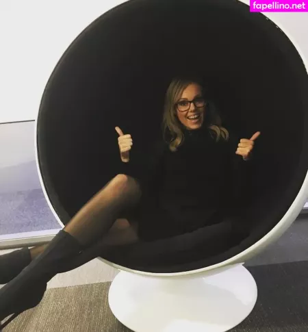 Michelle Dewberry OnlyFans Thumbnail #39IdmK8An6