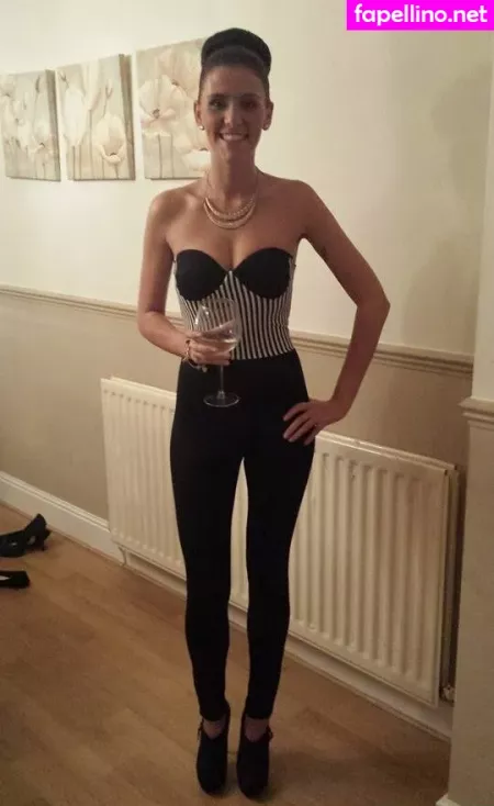 Michelle Fenwick OnlyFans Thumbnail #y2nOCPX4gd