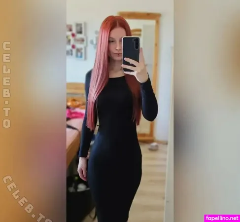 Michelle Hansen OnlyFans Thumbnail #NqWyALnxW9