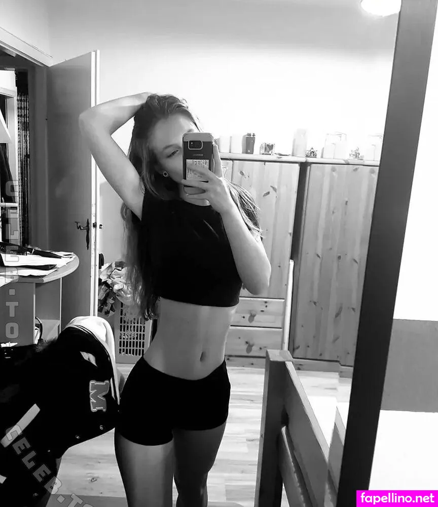 u218470855 Nude Leaked OnlyFans Photo #SHCnchEwS4