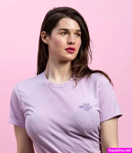 Michelle Hendley OnlyFans Thumbnail #f5FSm8QBEu