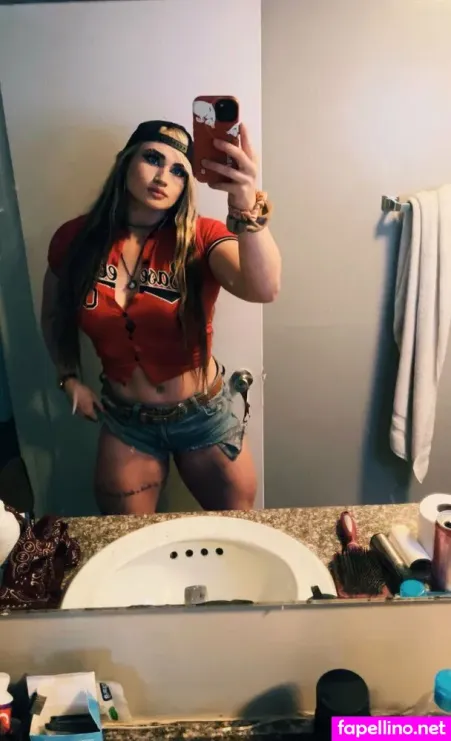 Michelle Hensley OnlyFans Thumbnail #DfucMBDac4