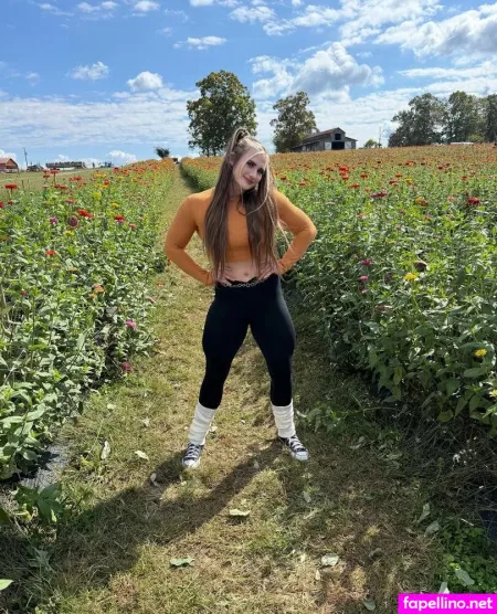 Michelle Hensley OnlyFans Thumbnail #n0FGzx04Q3