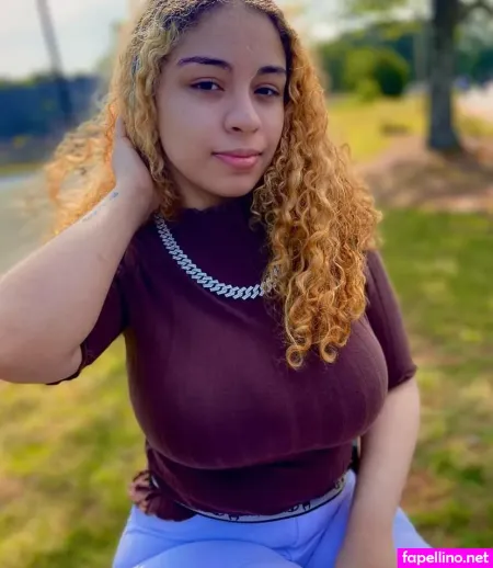 Michelle Jones OnlyFans Thumbnail #kJ60b1t5og