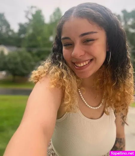 Michelle Jones OnlyFans Thumbnail #kel8TdV0x8