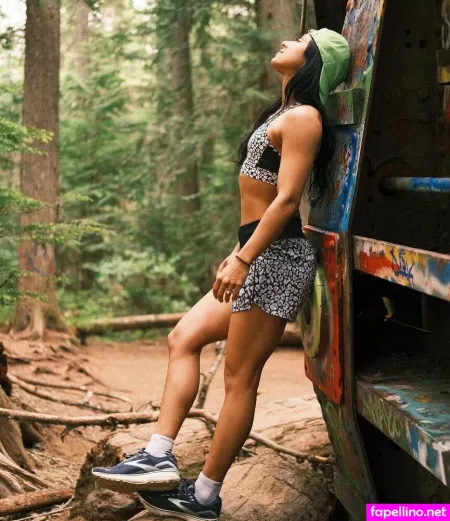 Michelle Khare OnlyFans Thumbnail #85ulnNKmbR