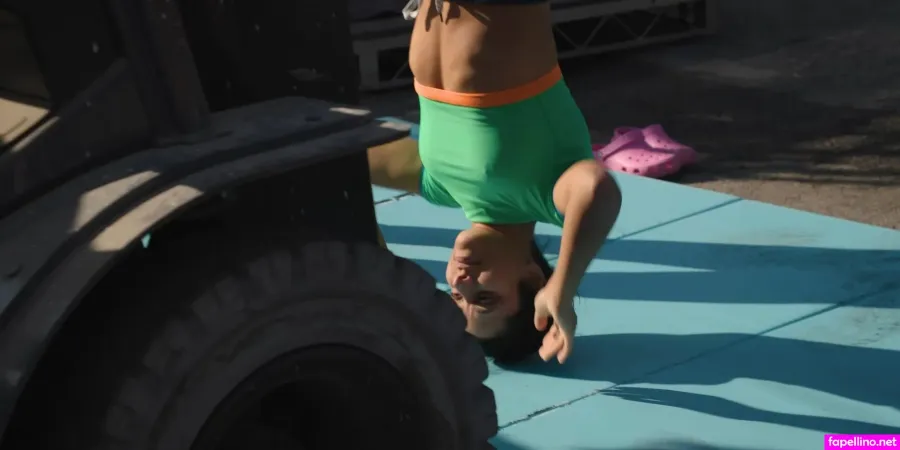 Michelle Khare OnlyFans Thumbnail #qWWIRbKsUJ