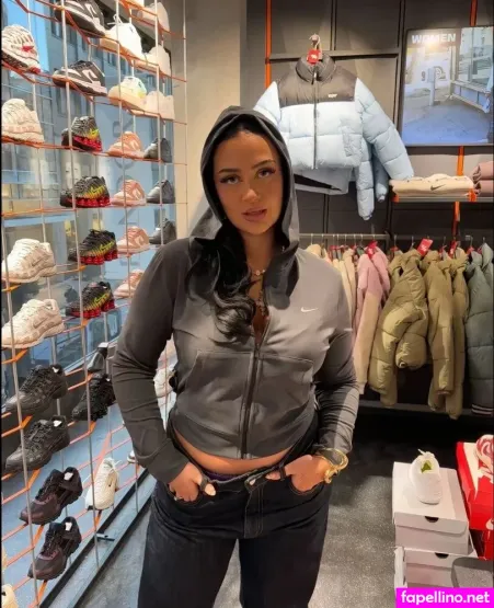 Michelle Knaub OnlyFans Thumbnail #vRDeA7SeUn