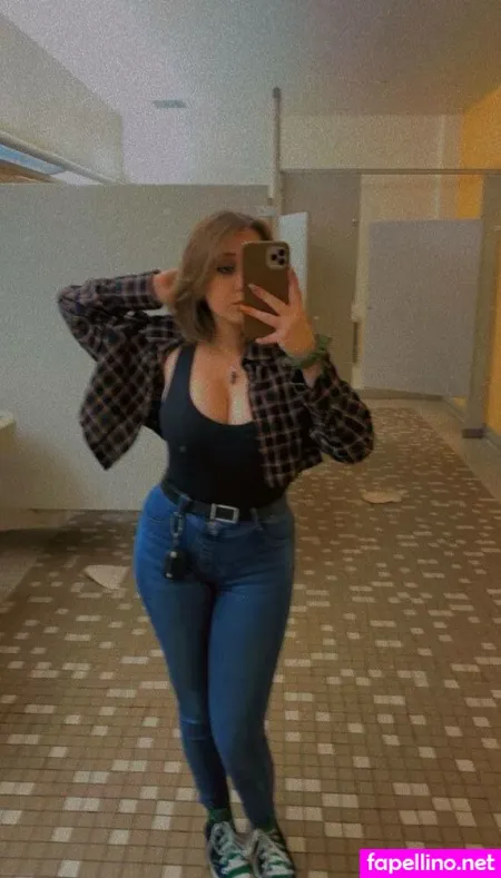 Michelle Kodryan OnlyFans Thumbnail #RNlteKd5yB