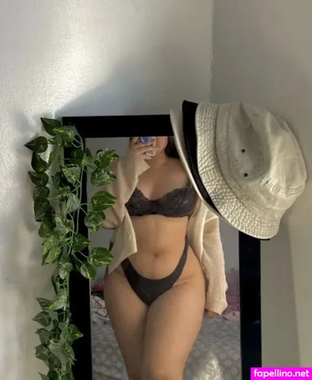 Michelle M23 Main Profile Photo