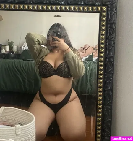 Michelle M23 OnlyFans Thumbnail #ub8liEdB8k